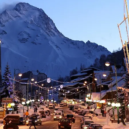 Le Grenier Des Reves アパート