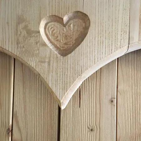 Le Grenier Des Reves アパート レ・デュー・アルプ